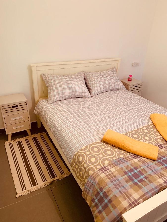 Beautiful Private Apartment Beersheba ภายนอก รูปภาพ